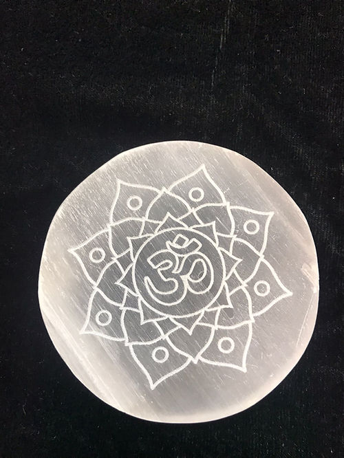 Selenite shri yantra charging Disc - Image 2